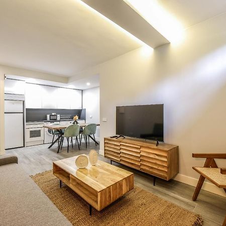 Apartamentos Reformados En Arturo Soria Madrid Exterior photo
