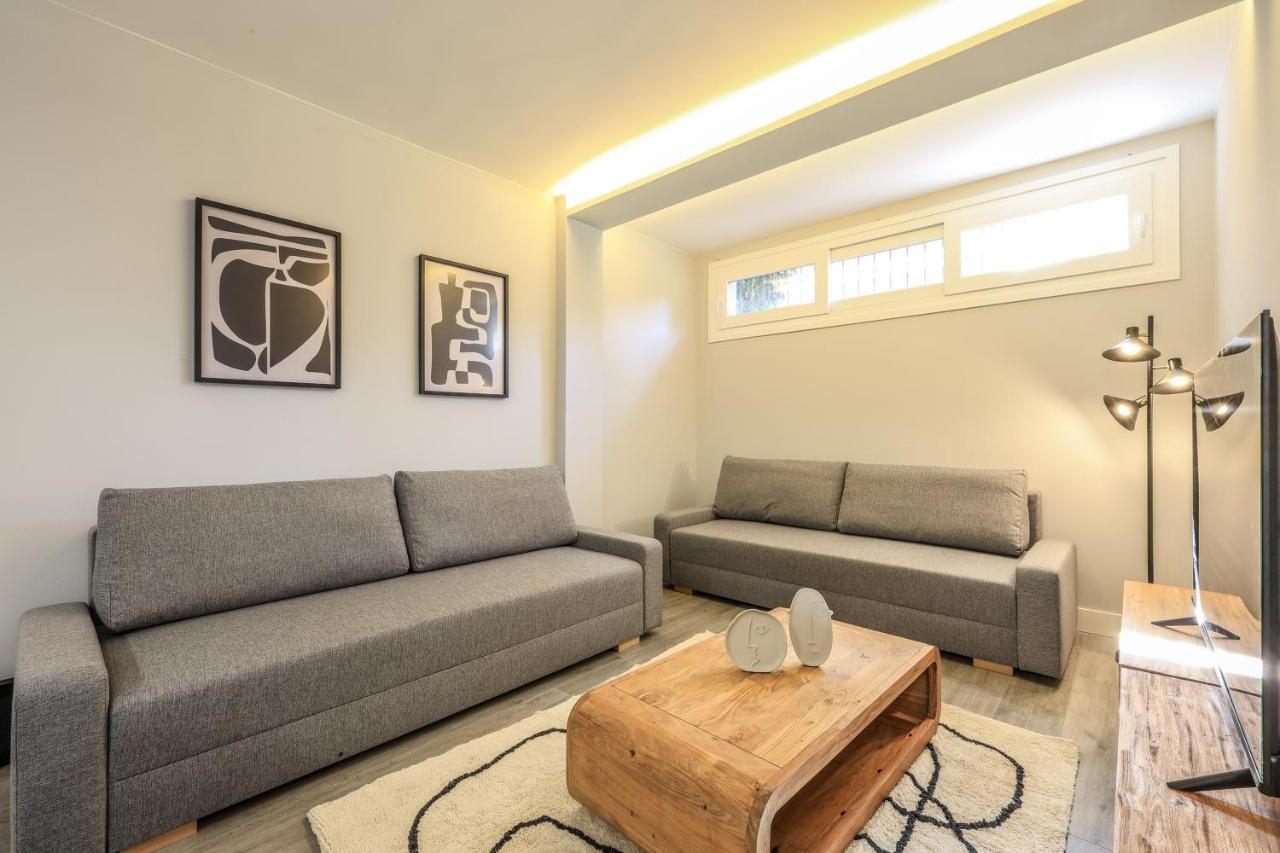 Apartamentos Reformados En Arturo Soria Madrid Exterior photo